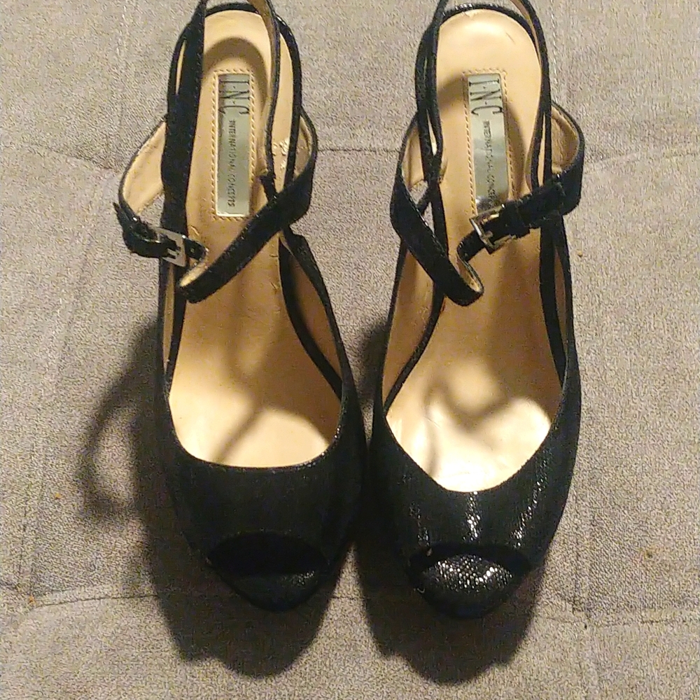 Black Leather 6" INC platform Sexy 👠